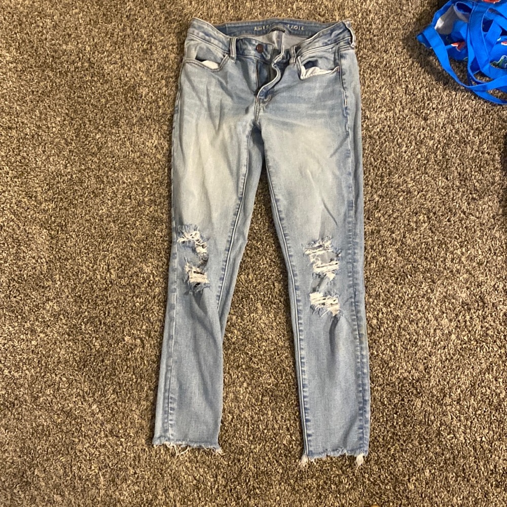 Size 8 AE jeans